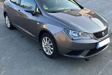 Seat Ibiza 71.500 km 8.200 &euro; Werdau 08412