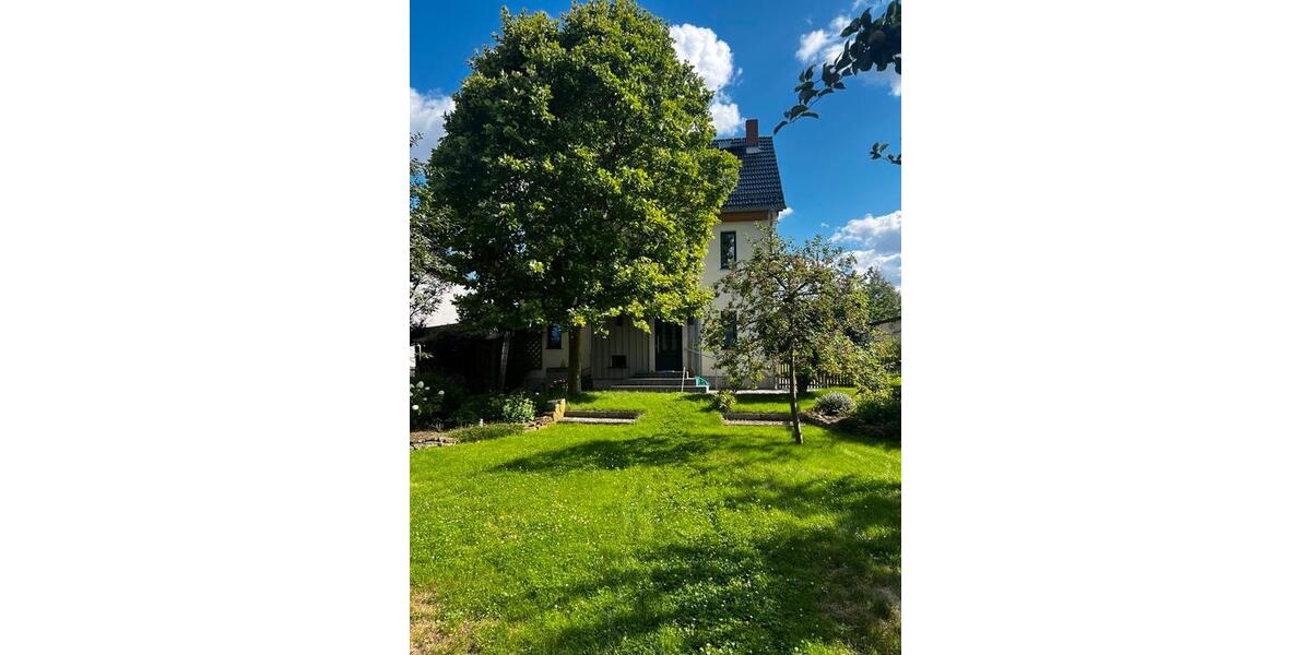 Einfamilienhaus Meuselwitz - 6 Zimmer, 115 m&sup2;, 210.000&euro; | Angebot:26990885