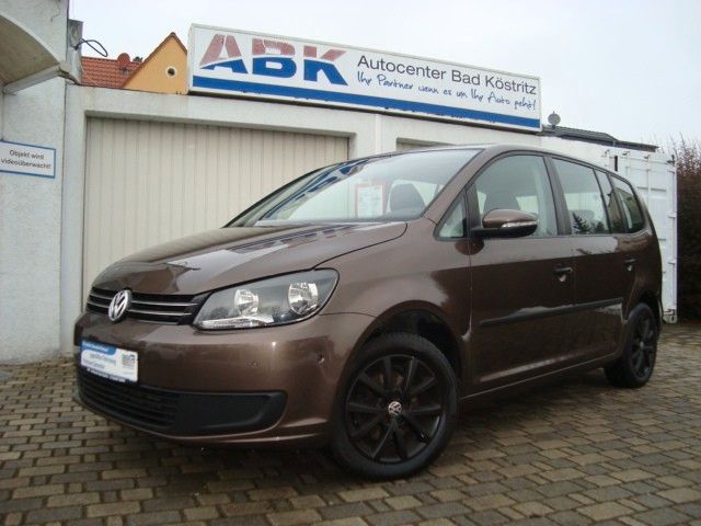 VW Touran 183.700 km 5.990 &euro; Bad Köstritz 07586