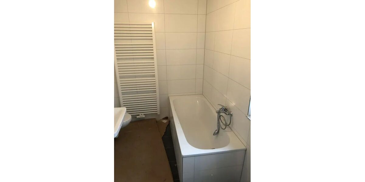 Top-sanierte 4ZKB Maisonette-Wohnung mit 18 qm Terrasse - Maisonettenwohnung Schlöben Rabis | Angebot:27333741