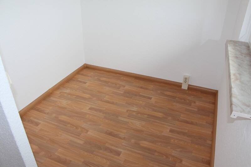 Etagenwohnung Gera Lusan - 1 Zimmer, 32 m&sup2;, 220&euro; | Angebot:26556320