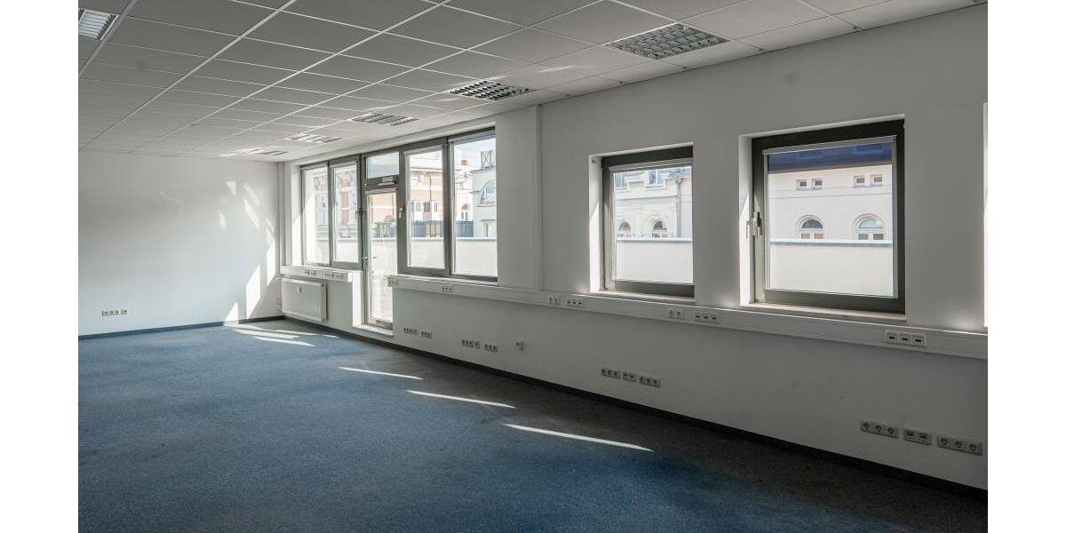 3. OG - Gewerbe im Herzen von Gera! Moderne Büroräume! ca. 403 m² zuzüglich Terrasse - Gewerbeobjekt Gera Debschwitz | Angebot:26890611
