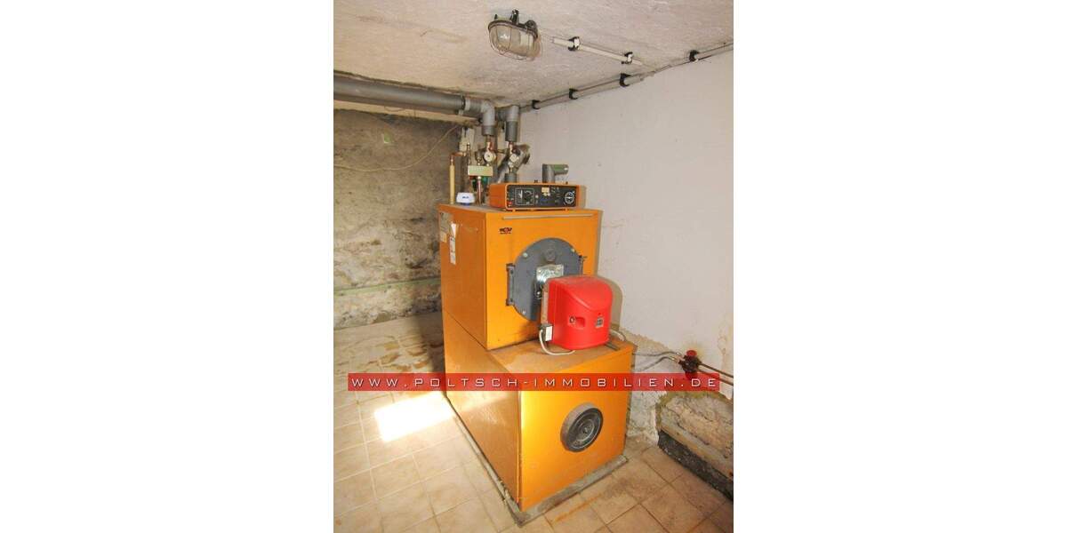 Einfamilienhaus Weida - 4 Zimmer, 121 m&sup2;, 89.000&euro; | Angebot:25747517