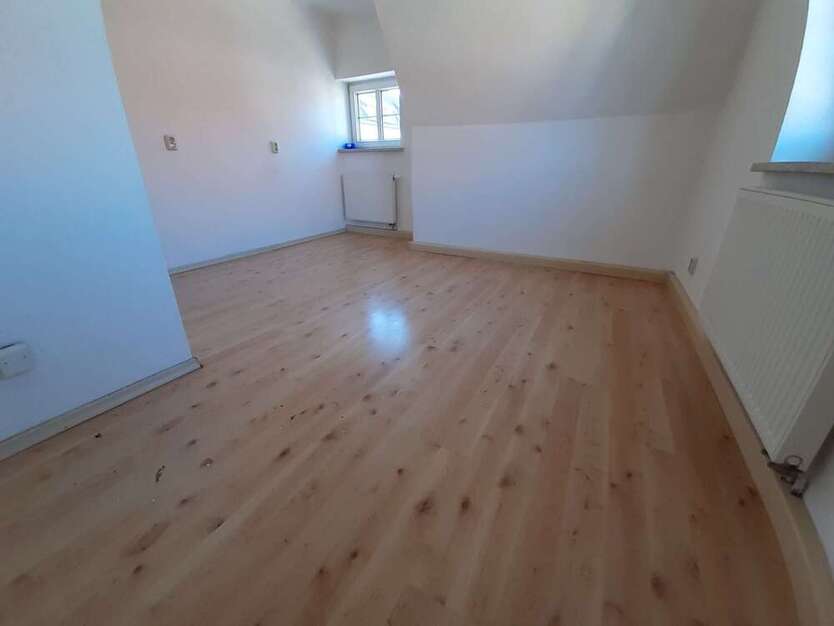 Wohnung zum Mieten in Meuselwitz 325 € 58.96 m²
