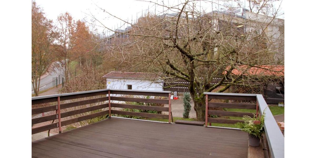 Dachgeschoßwohnung Stadtroda - 3 Zimmer, 69 m&sup2;, 550&euro; | Angebot:25304494