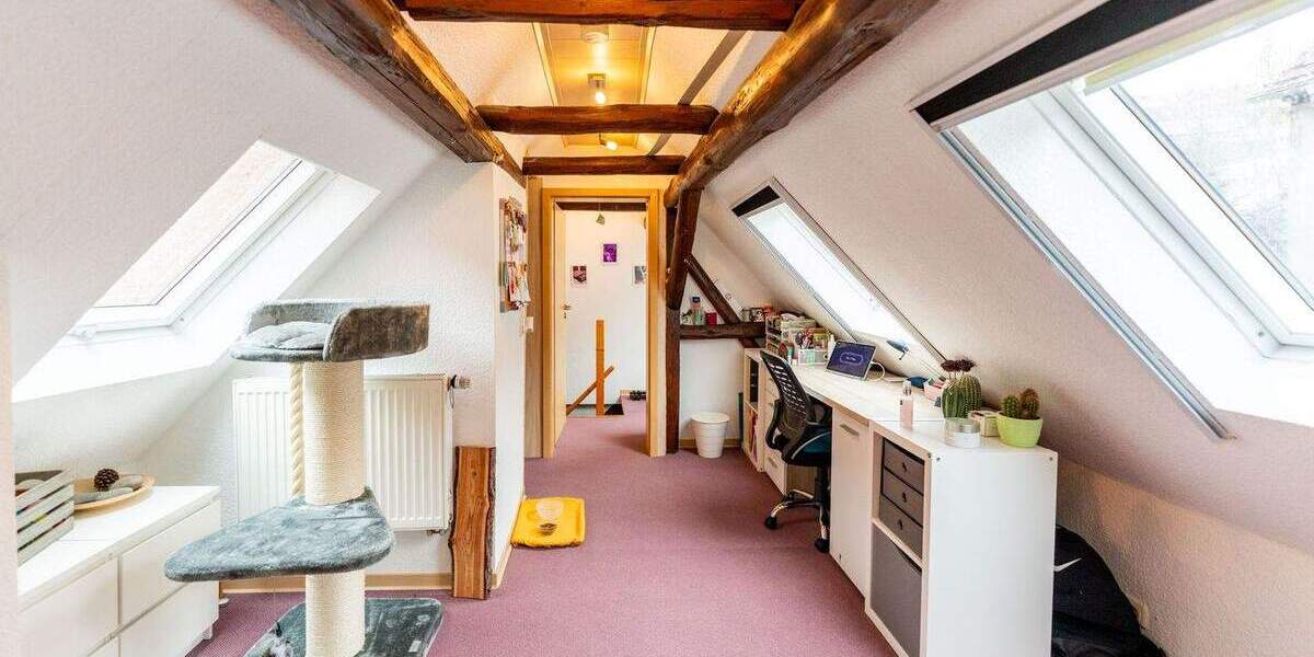 Reihenmittelhaus Stadtroda - 5 Zimmer, 115 m&sup2;, 99.000&euro; | Angebot:25851381