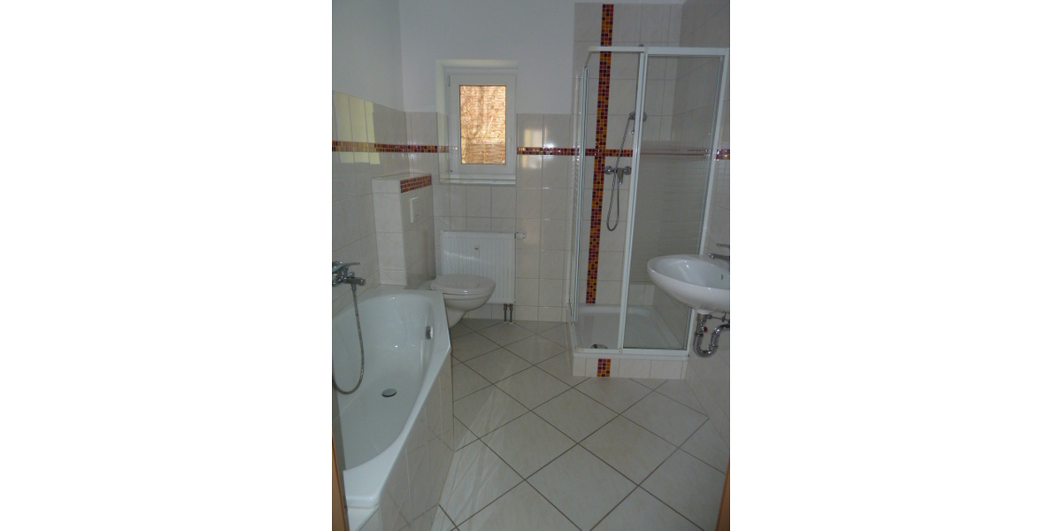 2 Raum-EG-Whg. mit großer Terrasse, Wanne und Dusche in Debschwitz! - Erdgeschoßwohnung Gera Debschwitz | Angebot:26279977