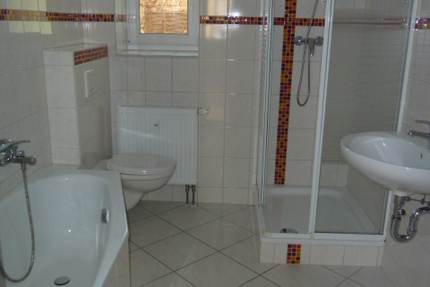 2 Raum-EG-Whg. mit großer Terrasse, Wanne und Dusche in Debschwitz! - Wohnung Gera Debschwitz | Angebot:26279977
