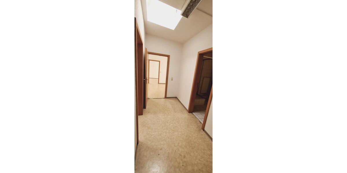 Laden sowie Büro- Praxisräume in Kombination oder einzeln 4 zimmer