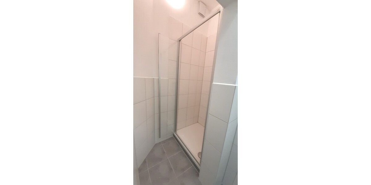 3-Zimmer-Wohnung 2. oder 3. OG, neu saniert, in ruhigem Wohnviertel Gera-Süd 3 zimmer