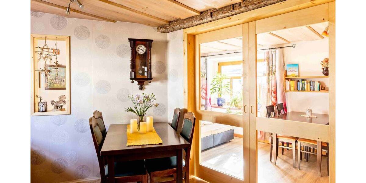 Mehrfamilienhaus, Wohnhaus Auma-Weidatal Wiebelsdorf - 7 Zimmer, 240 m&sup2;, 179.000&euro; | Angebot:26910454