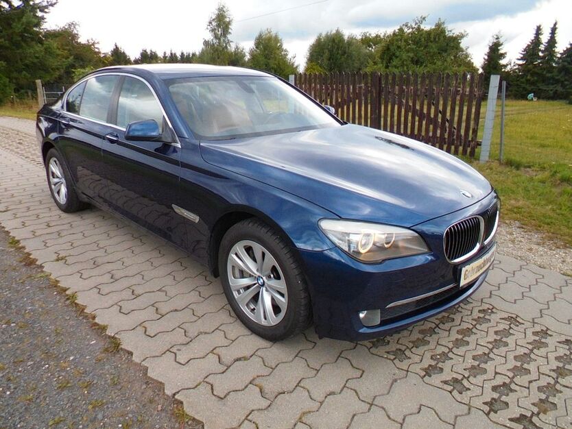 BMW 730 406.000 km 9.999 € Schleifreisen 07629