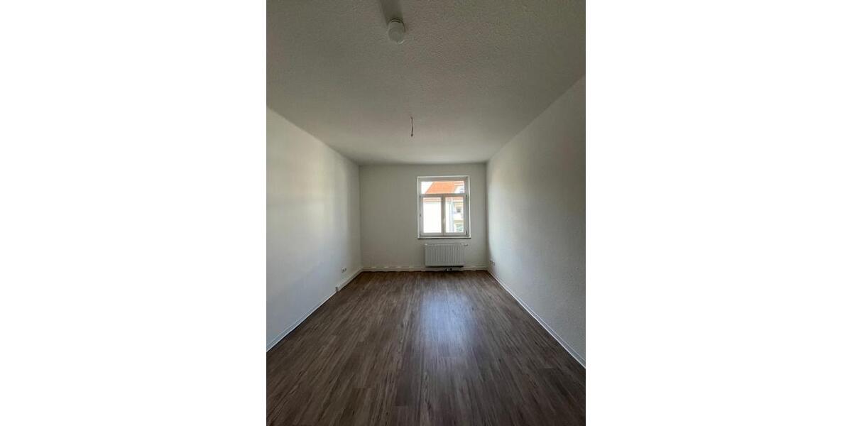 Etagenwohnung Gera Lusan - 2 Zimmer, 54 m&sup2;, 317&euro; | Angebot:26156198