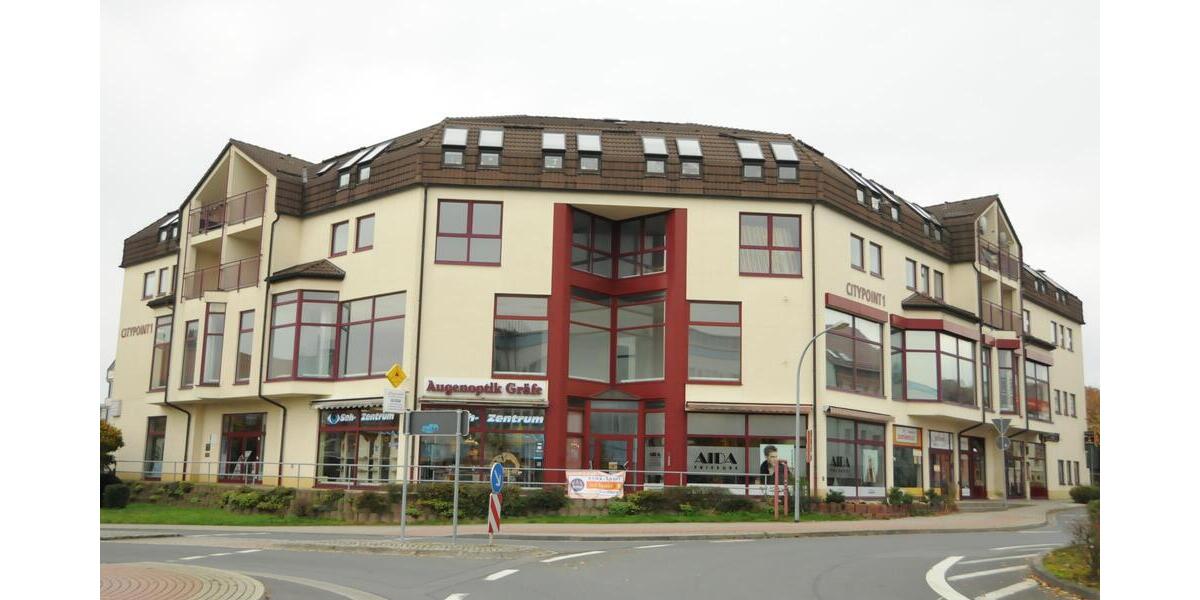 Große Laden-, Büro- oder Praxisfläche in Hermsdorf zimmer