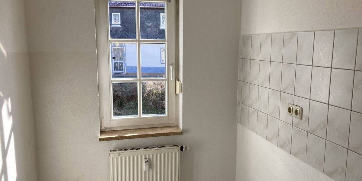 Etagenwohnung Fraureuth - 2 Zimmer, 43 m&sup2;, 290&euro; | Angebot:26261595