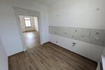 Etagenwohnung Meerane - 3 Zimmer, 85 m&sup2;, 400&euro; | Angebot:26681048