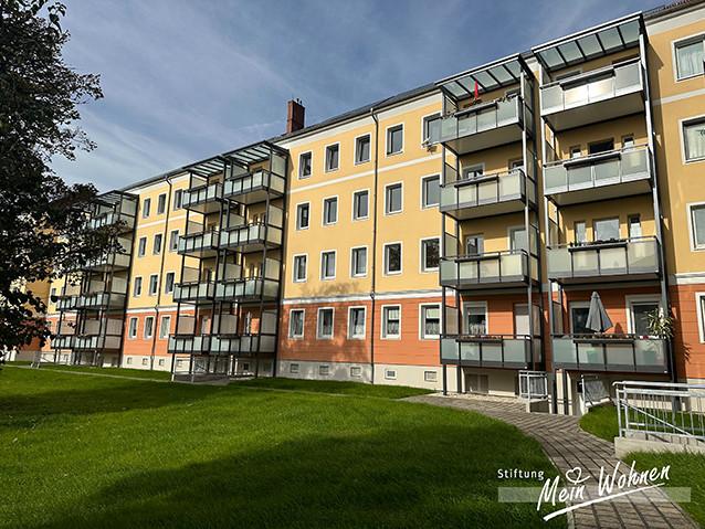 3-Raum-Wohnung mit Balkon zu vermieten! 3 zimmer