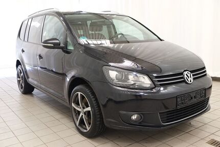 VW Touran 161.600 km 7.891 € Greiz 07973