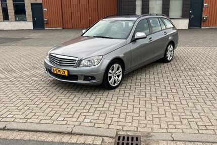 Mercedes-Benz C 200 411.000 km 2.950 € Elst 06662