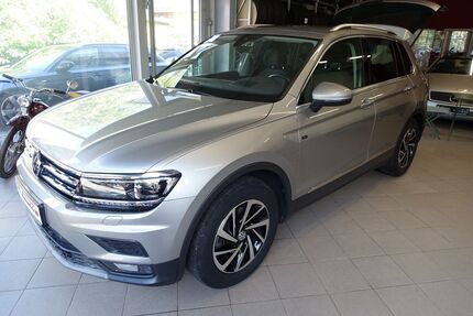 VW Tiguan 68.885 km 19.450 € Zwickau 08056