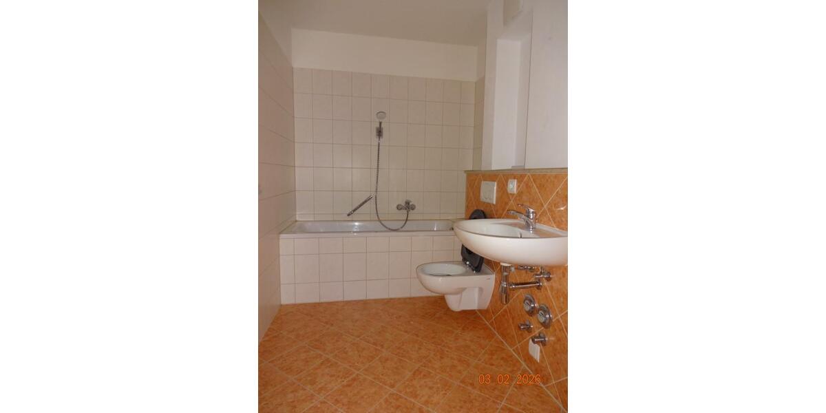 Etagenwohnung Altenburg - 2 Zimmer, 63 m&sup2;, 500&euro; | Angebot:26444042