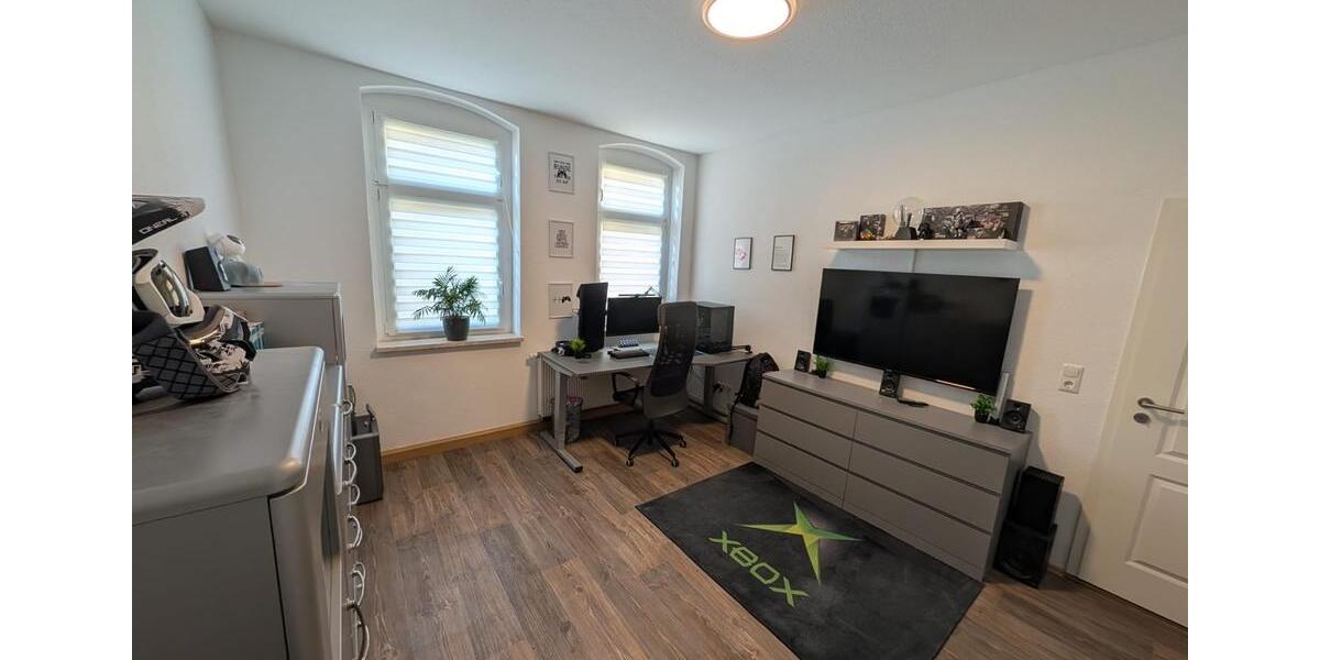 Etagenwohnung Eisenberg - 3 Zimmer, 80 m&sup2;, 560&euro; | Angebot:24639615
