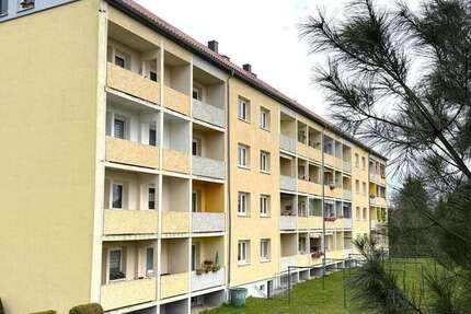 Wohnung zum Kaufen in Werdau 30.000 € 50.82 m² 2 zimmer