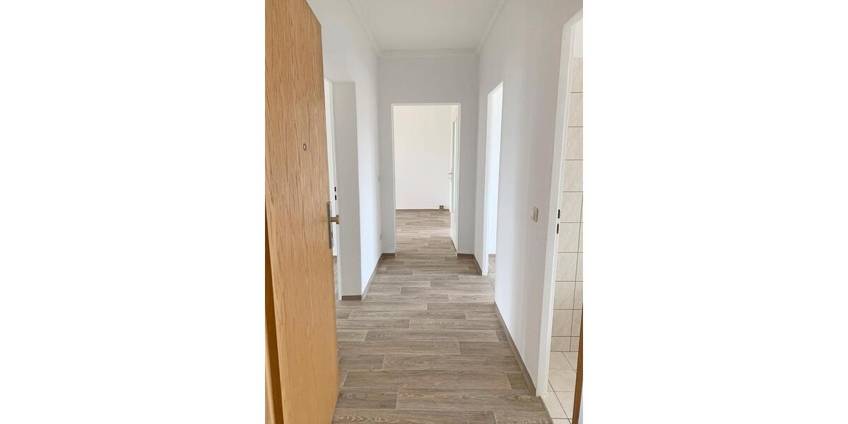 Etagenwohnung Hermsdorf - 3 Zimmer, 60 m&sup2;, 340&euro; | Angebot:25962784