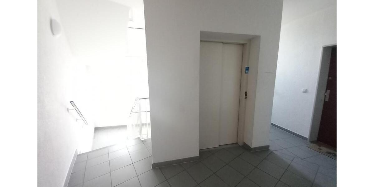 Etagenwohnung Crimmitschau - 1 Zimmer, 38 m&sup2;, 250&euro; | Angebot:26068160