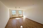Dachgeschoßwohnung Gera - 3 Zimmer, 81 m&sup2;, 420&euro; | Angebot:26440892