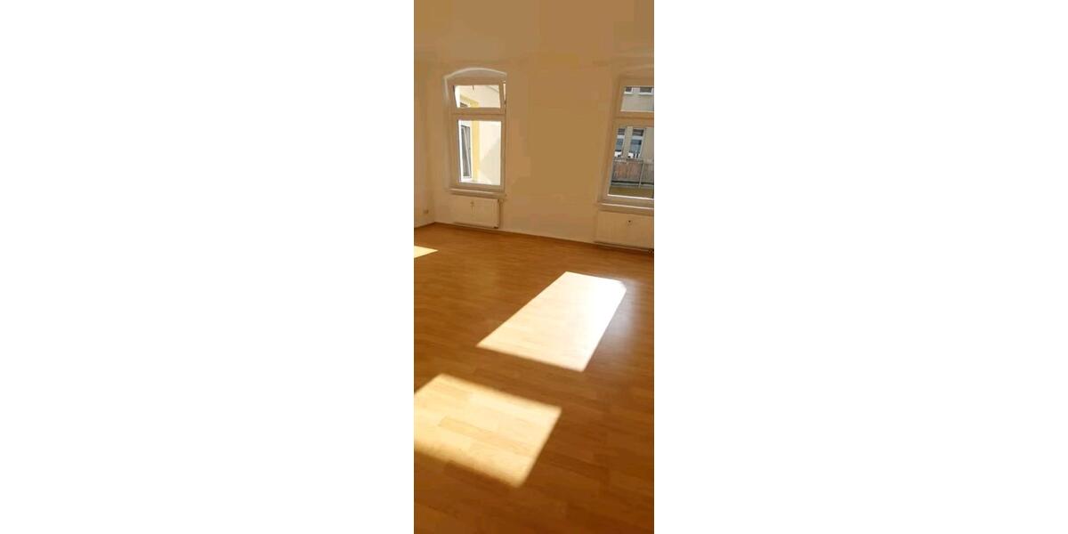 Etagenwohnung Greiz - 2 Zimmer, 53 m&sup2;, 295&euro; | Angebot:26586318