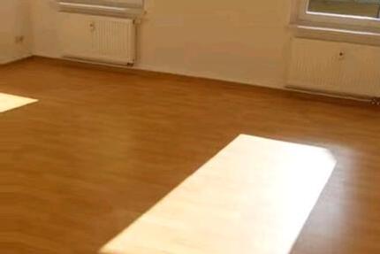 Wohnung Greiz - 2 Zimmer, 53 m&sup2;, 295&euro; | Angebot:26586318