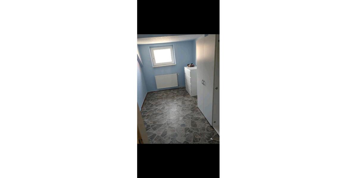 Etagenwohnung Greiz - 10 Zimmer, 170 m&sup2;, 70.000&euro; | Angebot:27416503