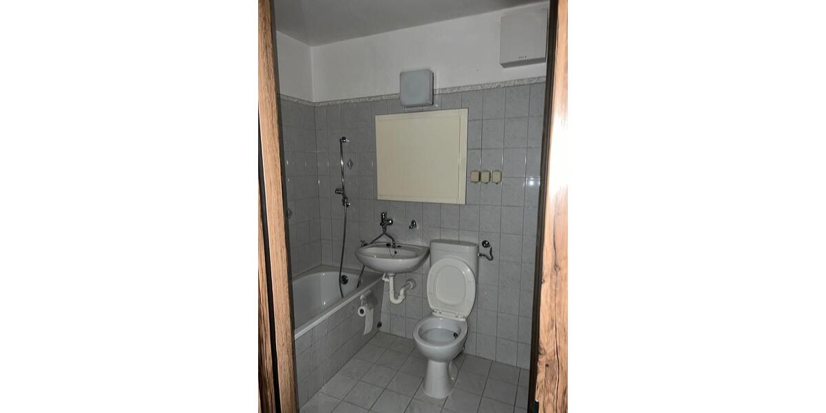 Provisionsfrei 3 Zim ETW 88qm Balkon Stellplatz Gera-Lusan 3 zimmer