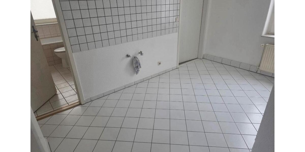 Etagenwohnung Altenburg - 2 Zimmer, 54 m&sup2;, 465&euro; | Angebot:26662239