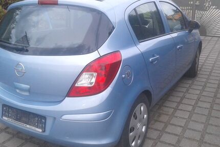 Opel Corsa 126.000 km 2.099 &euro; Chemnitz 09112