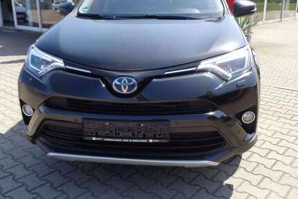 Toyota RAV 4 172.780 km 15.850 € Zeitz 06712
