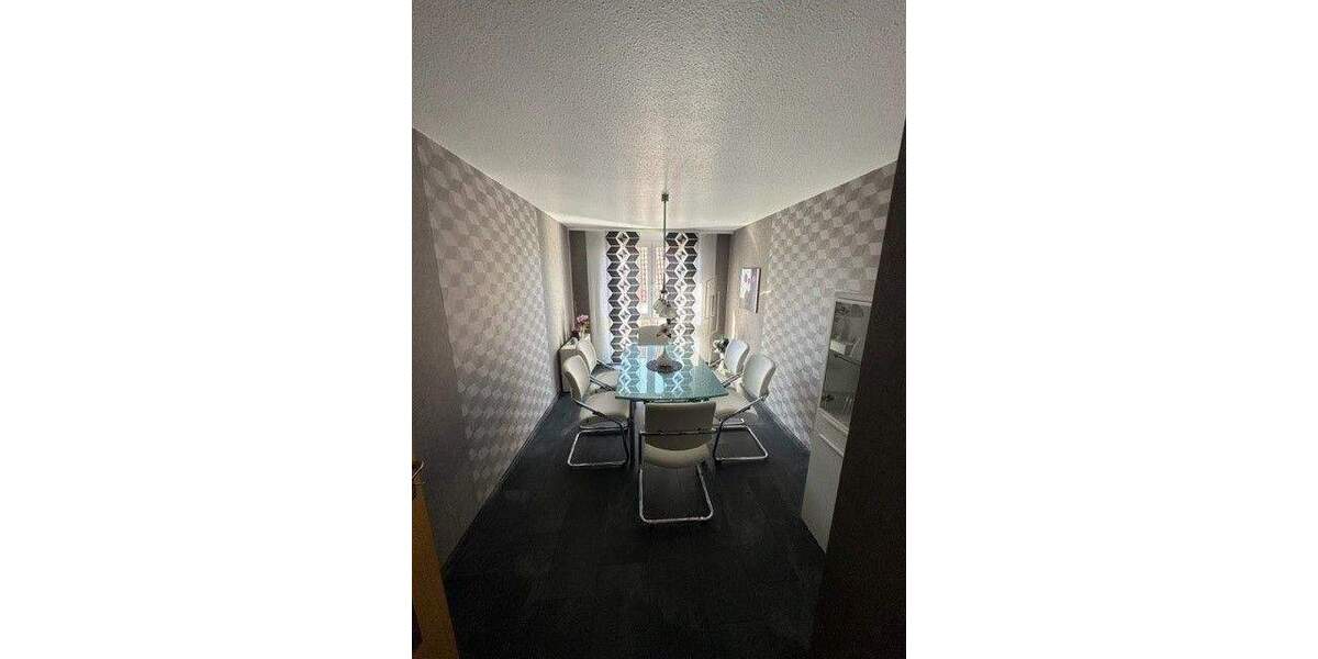 Reihenmittelhaus Teuchern - 5 Zimmer, 145 m&sup2;, 180.000&euro; | Angebot:25771898