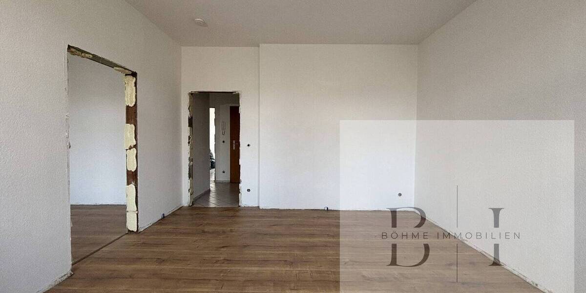 Etagenwohnung Gera Innenstadt - 2 Zimmer, 52 m&sup2;, 350&euro; | Angebot:26273818