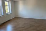 Etagenwohnung Crimmitschau - 4 Zimmer, 100 m&sup2;, 520&euro; | Angebot:24469695