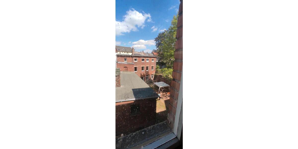 Großzügig Sanierungsobjekt mit 2 Häusern in guter Lage Werdau 28 zimmer