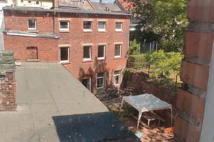 Großzügig Sanierungsobjekt mit 2 Häusern in guter Lage Werdau zimmer