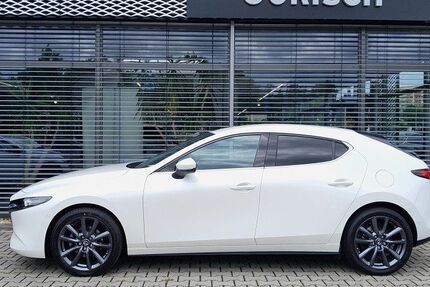 Mazda 3 29.861 km 21.390 € Gera 07546