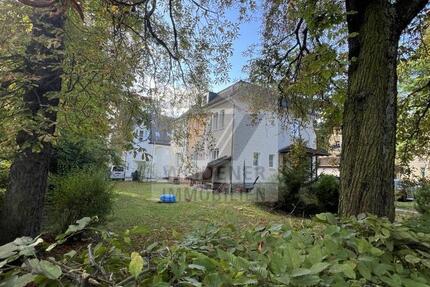 Wohnen am Tierpark und dem Dahliengarten! 4 Raum-Wohnung mit Mietergarten & Garage! zimmer