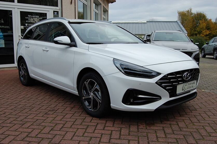 Hyundai i30 10 km 22.990 € Harth-Pöllnitz OT Frießnitz 07570