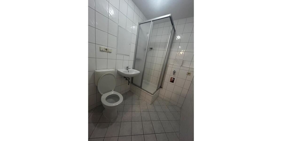 Etagenwohnung Gera Lusan - 1 Zimmer, 34 m&sup2;, 220&euro; | Angebot:26623726