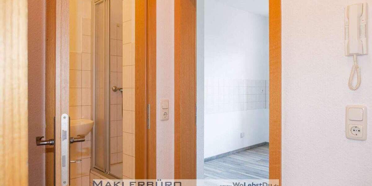 Etagenwohnung Greiz - 2 Zimmer, 40 m&sup2;, 230&euro; | Angebot:24450666