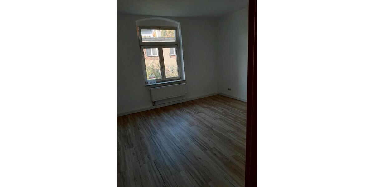 Etagenwohnung Greiz - 3 Zimmer, 108 m&sup2;, 730&euro; | Angebot:26618787