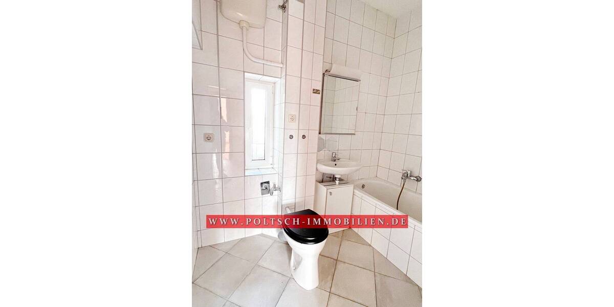 Etagenwohnung Gera Untermhaus - 3 Zimmer, 84 m&sup2;, 480&euro; | Angebot:26881960