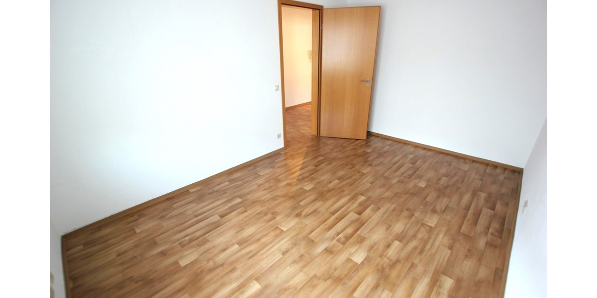 Bestlage! Tolle 2-Raum Wohnung mit Balkon, Aufzug & EBK in Untermhaus direkt am Küchengarten! - Etagenwohnung Gera Debschwitz | Angebot:26894879